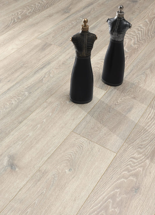 Krono Super Natural Classic Colorado Oak 8mm Laminate Flooring