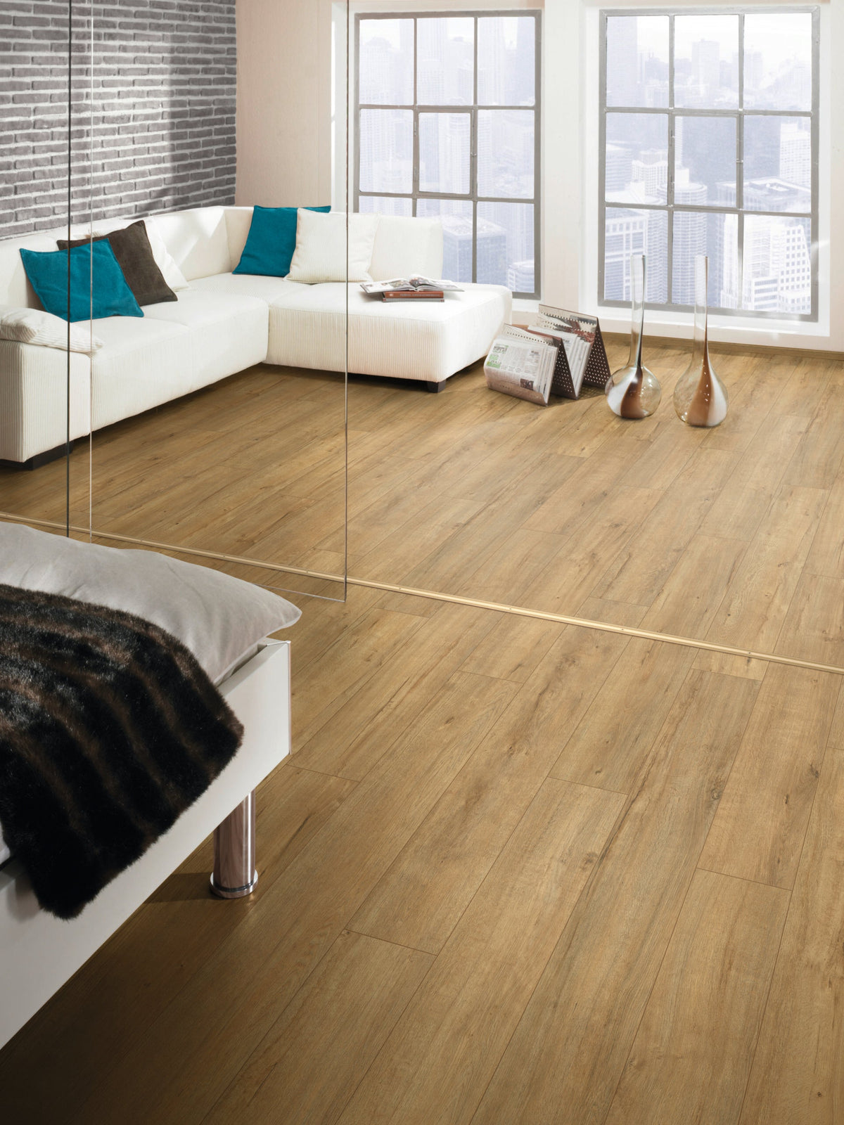 Krono Super Natural Classic Gold Apollo Oak 8mm Laminate Flooring