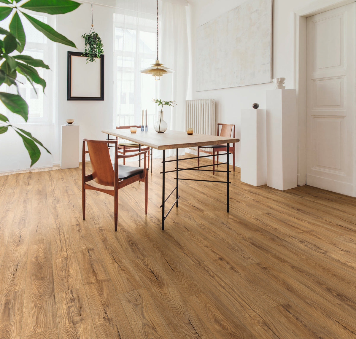 Krono Original Atlantic Inca Carpenter Oak 10mm Laminate Flooring Water Resistant