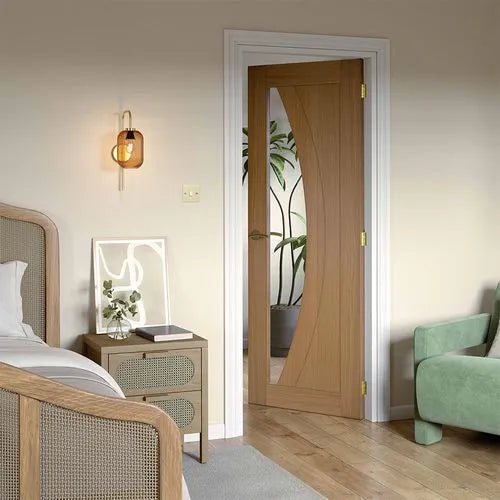Liberty Sicily Contemporary Fully Finished Oak Clear Glass Internal Door